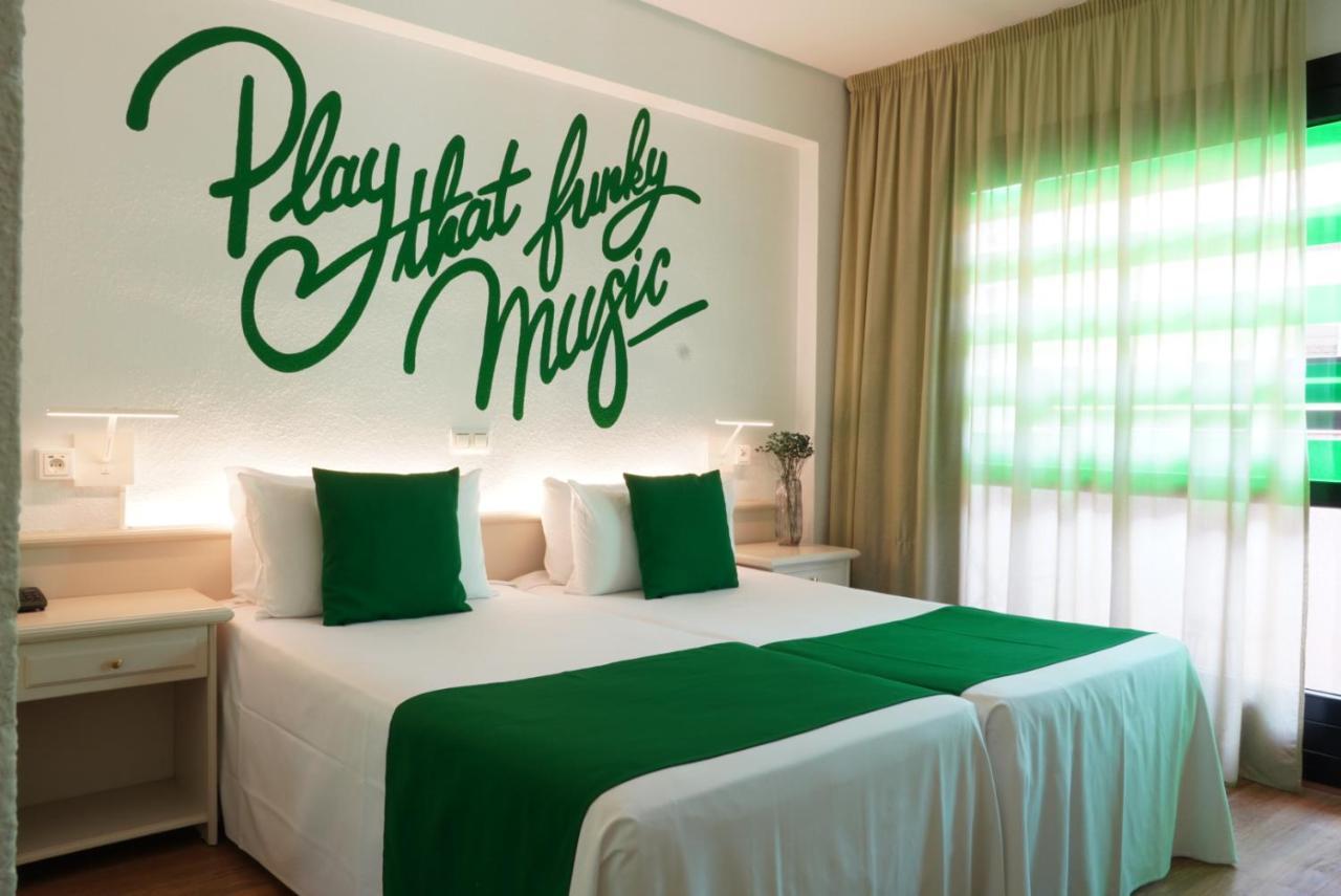 Lloret Vibe Affiliated By Fergus (Adults Only) Lloret de Mar Eksteriør billede